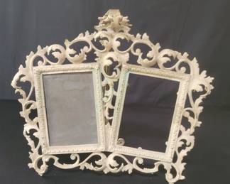 Lot # : 85 - Vintage cast brass dual picture frame