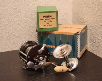 Lot # : 316d - Penn 26 Monofil fishing reel & lightweight spool