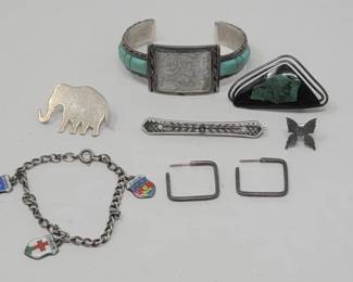 Lot # : 309 - Group of sterling silver jewelry