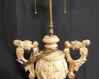 Lot # : 133 - Vintage carved wood table lamp