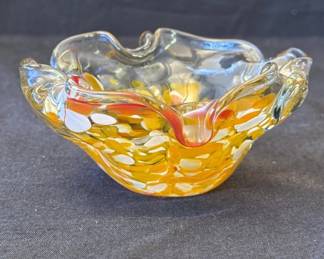 Lot # : 366z - Vintage Murano-style glass ashtray