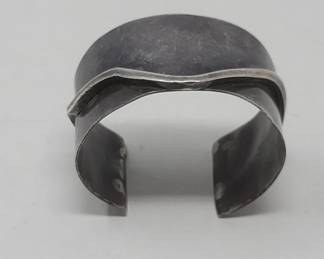 Lot # : 346 - Silver cuff bracelet