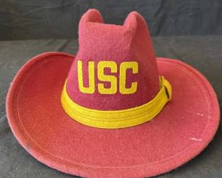 Lot # : 286z - Vintage USC Trojans felt cowboy hat