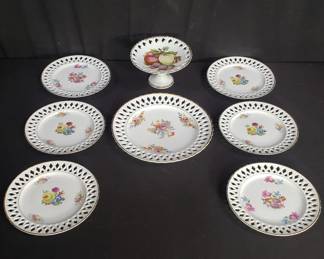 Lot # : 335 - Group of vintage hand painted MK porcelain dish