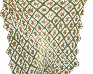 Lot # : 213z - Vintage hand-crocheted afghan