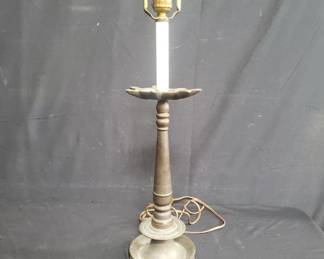 Lot # : 307 - Vintage brass table lamp