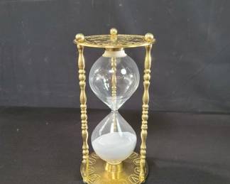 Lot # : 226 - Brass hourglass