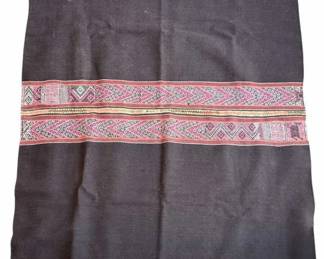 Lot # : 211z - Vintage Bolivian-style hand woven kilim rug