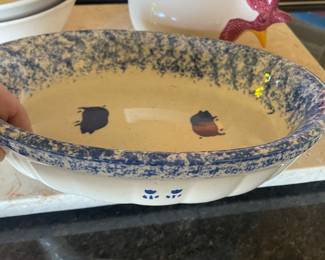 nothin better then pigs and pottery  