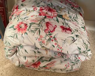 linens  name  brands 