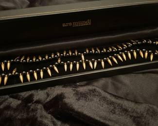 MUSEUM REPRODUCTION -NECKLACE 