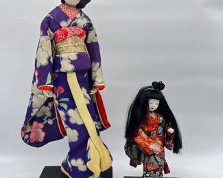 125 JapaneseGeishaDollsFloralKimonoDisplayFiguresonStand