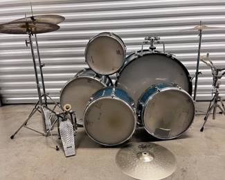 66 MixedBrandDrumSetLudwigShellsHardwarePaiste302Cymbals