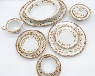 126 NationalChinaLAutomneDinnerwareSet52PieceFloralGoldTrim