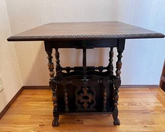 30 DropLeafSideTableDarkWoodwTwistLegsOrnateBase