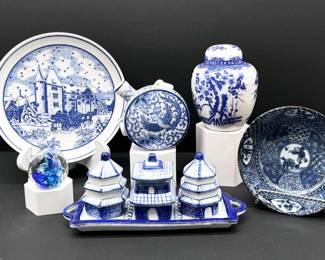 153 VintageAsianEuropeanPorcelainLotCeramicFlaskGingerJar