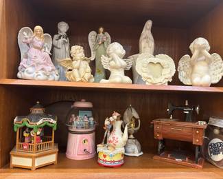 Angels and music boxes