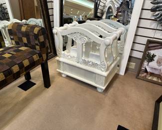 White magazine rack