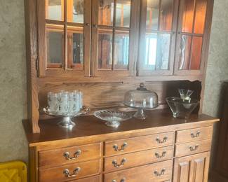 Beautiful Keller hutch