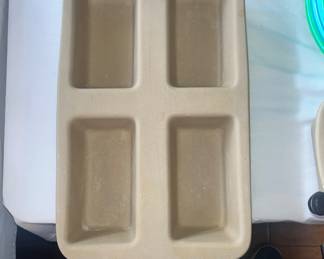 Pampered chef mini loaf pan