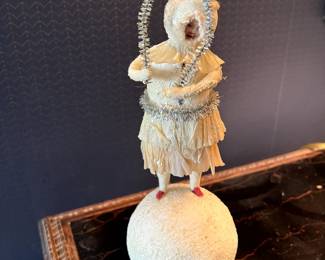 Cody Foster girl on a snowball