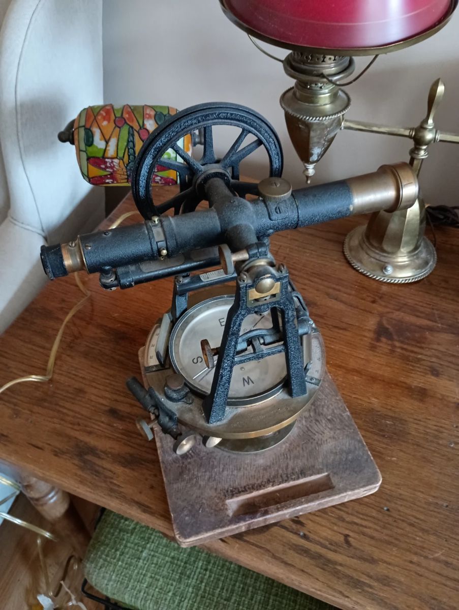Vintage instrument, surveyor  transit
Made by 
C L. Berger & Sons
Boston. USA
