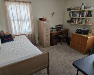 Adjustable home care bed