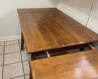 Antique expandable dining table