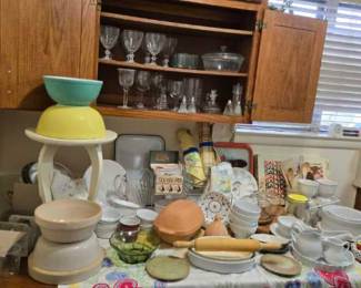 Pyrex, vintage bakeware