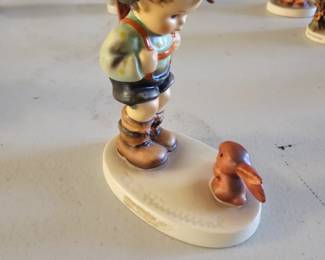 Lladro, Hummel-Goebel, Willow Tree, Beatrix Potter, Fitz and Floyd, David Winter, Jim Shore, Department 56 collectibles