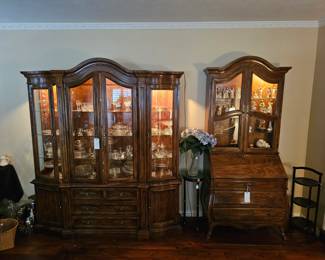 Drexel Dining table with 8-chairs, Drexel Buffet Server cabinet, Drexel lighted China Cabinet, antique sideboard cabinet, Drexel Secretary Hutch cabinet.