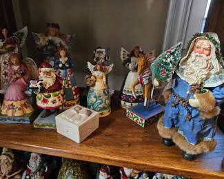 Lladro, Hummel-Goebel, Willow Tree, Beatrix Potter, Fitz and Floyd, David Winter, Jim Shore, Department 56 collectibles