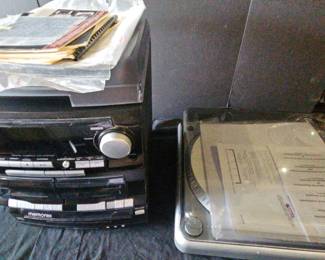 ION Turn Table And Memorex Stereo 