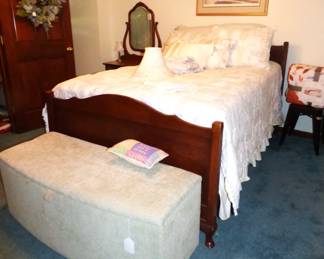 FULL OAK BED, UPHOLSTERED TRUNK