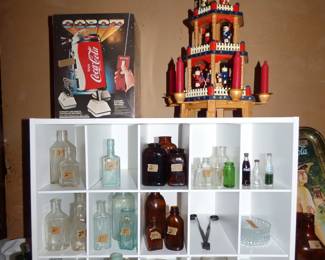 OLD BOTTLES, COCA COLA COLLECTIBLES