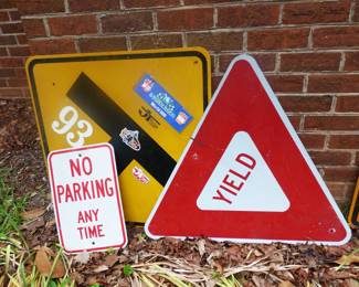 DOT Road Signs