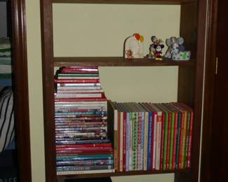 CHRISMAS COOKBOOKS, DECORATING BOOKS, NOVELS