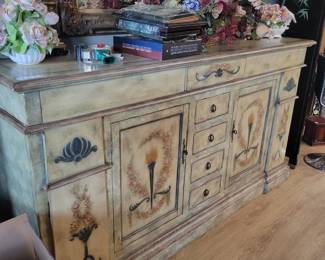 Amazing sideboard with secret compartment 