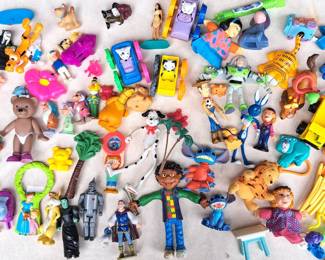 TOY LOT MCDONALDS  & MORE