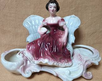 1952 VICTORIAN LADY PLANTER BY LANE & CO LOS ANGLES CALIFORNIA