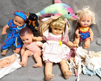DOLL LOT