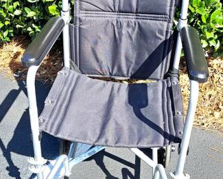 WHEEL CHAIR