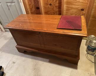 Storage for your keepsakes.