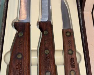 Chicago Cutlery set
