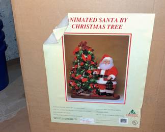 Animated Santa and Tree