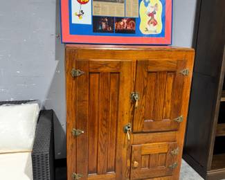 Vintage Ice Chest Orlando Estate Auction