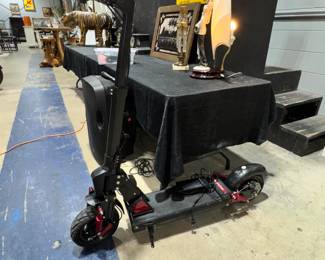 Isinwheel Electric Scooter Orlando Estate Auction