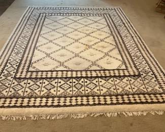Ethan Allen Large Rug