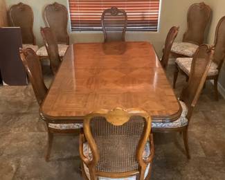 Drexel Dining Room Table 10 Chairs 