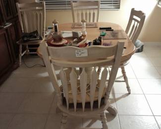 Kitchen table, 6 chairs $800
